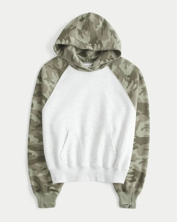 Hollister Feel Good Classic Fit Raglan Hoodie
