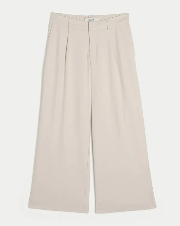 Hollister Livvy Ultra Low-Rise Super Baggy Pants