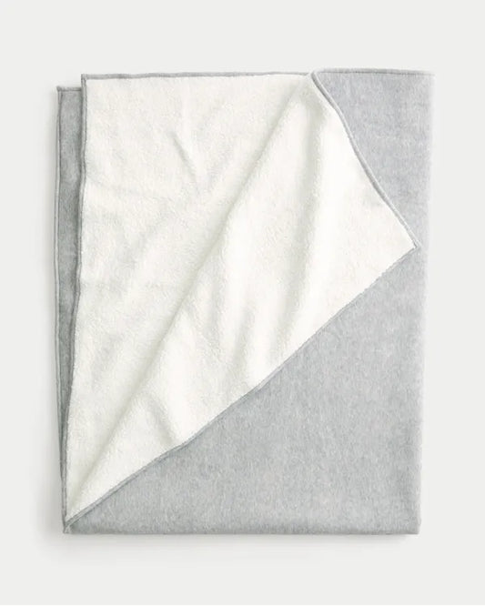 Hollister Feel Good Sherpa & Fleece Blanket