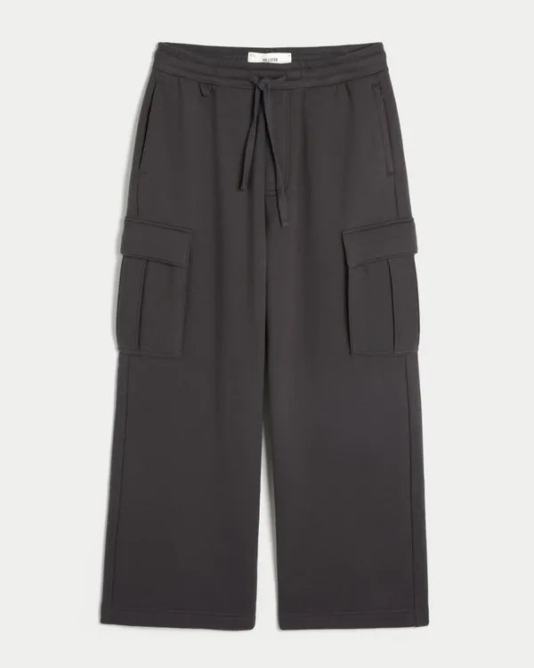 Hollister Feel Good Super Baggy Cargo Sweatpants