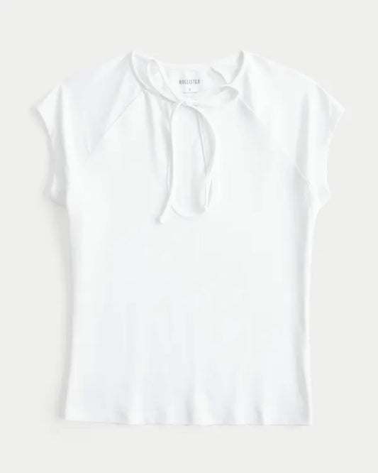 Smooth Seamless Fabric Keyhole Top