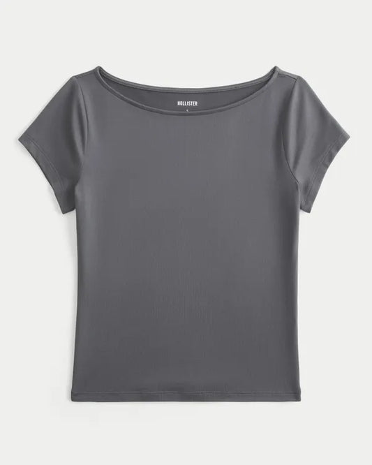 Short-Sleeve Smooth Seamless Fabric Slash-Neck T-Shirt