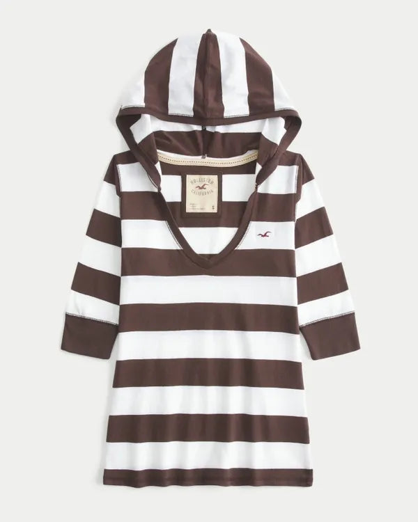 Half-Sleeve Hooded V-Neck T-Shirt