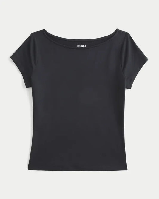 Soft Seamless Fabric Slash-Neck Top