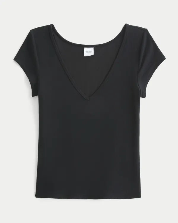Must-Have Basic Reversible V-Neck/Slash-Neck T-Shirt