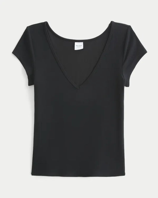 Must-Have Basic Reversible V-Neck/Slash-Neck T-Shirt