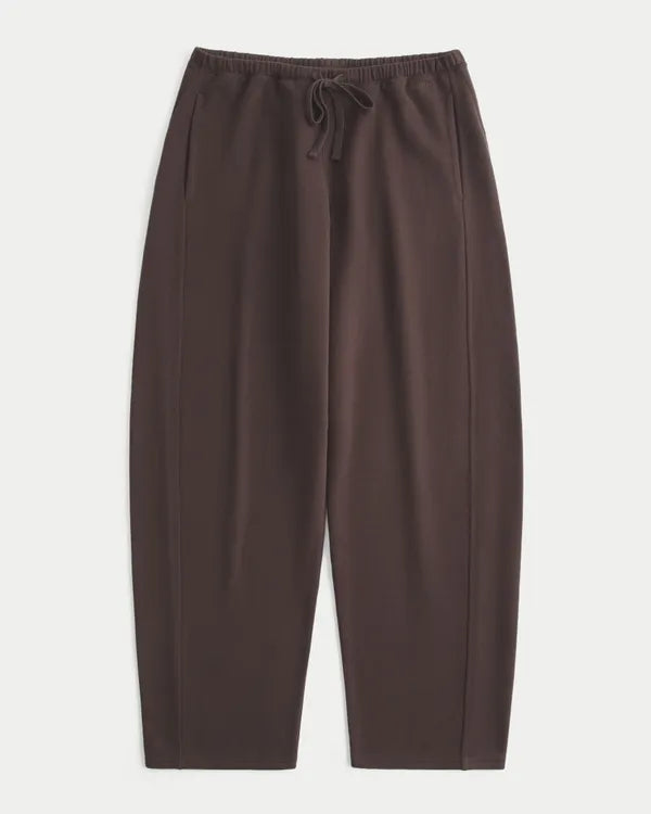 Hollister Feel Good Low-Rise Barrel Sweatpants