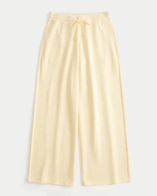 Hollister Feel Good Low-Rise Baggy Sweatpants