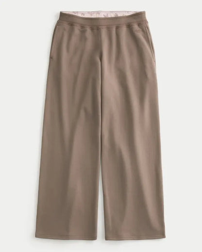 Hollister Feel Good x Target Low-Rise Baggy Sweatpants