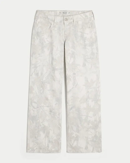 Low-Rise Camo Baggy Jeans