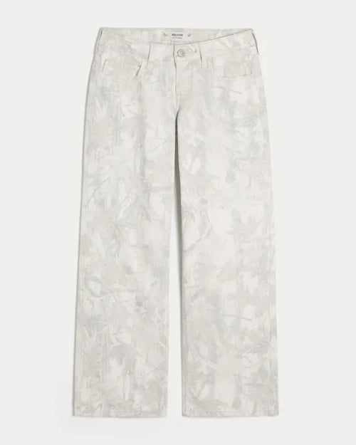 Low-Rise Camo Baggy Jeans