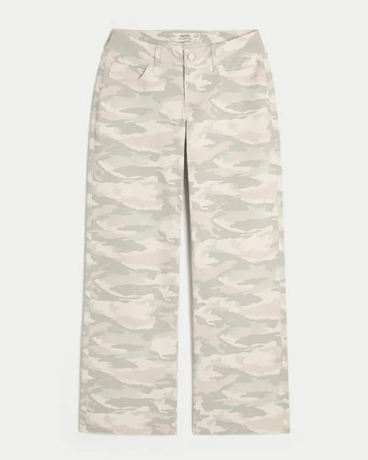 Curvy Low-rise Y2K Camo Baggy Jeans