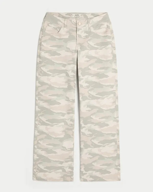 Curvy Low-rise Y2K Camo Baggy Jeans