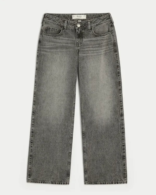 Curvy Low-Rise Baggy Jeans